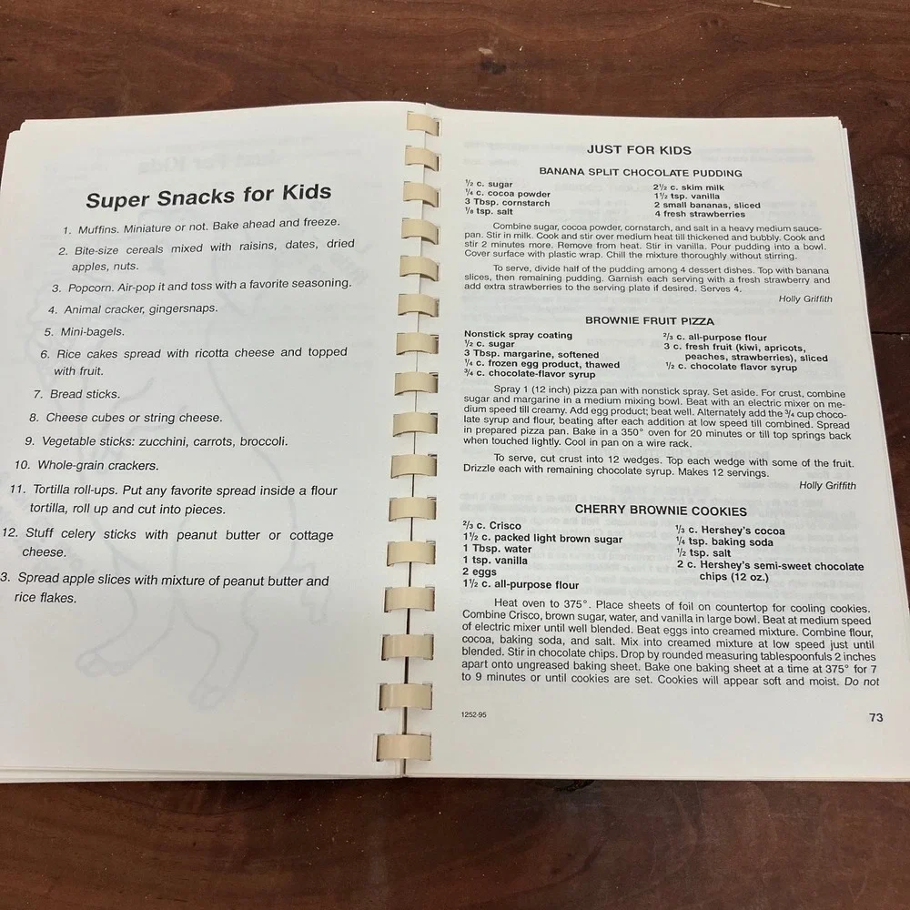 Cookbook The Best of Yesterday and Today Sperry Oklahoma UPC 1995 Spiral Bound